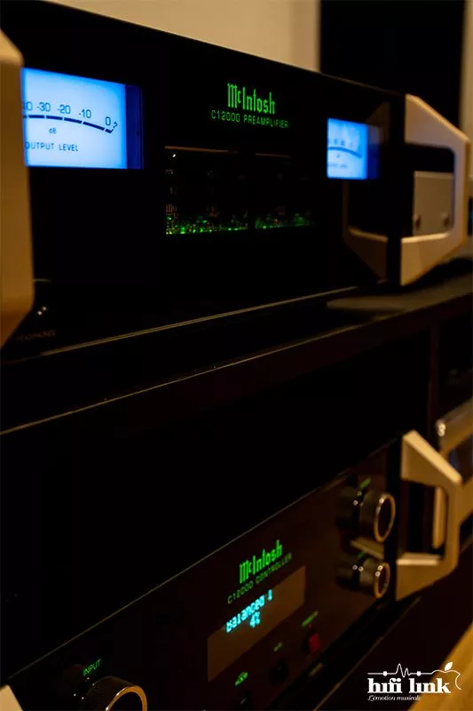 article mcintosh c12000